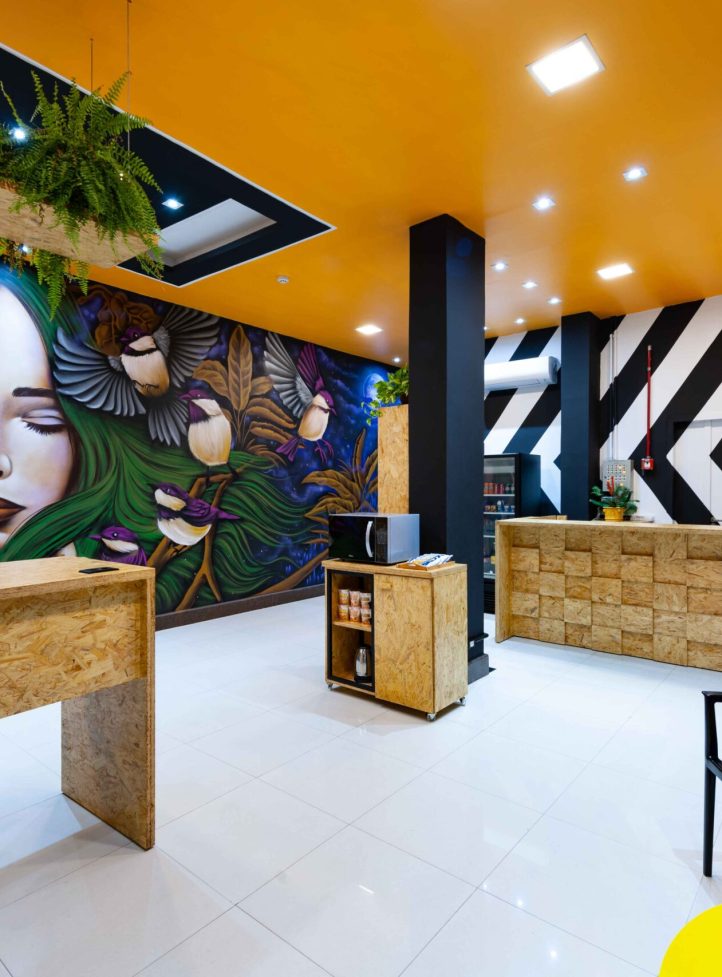 mural living hotel
